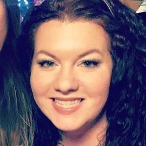 Meet your Posher, Lexie